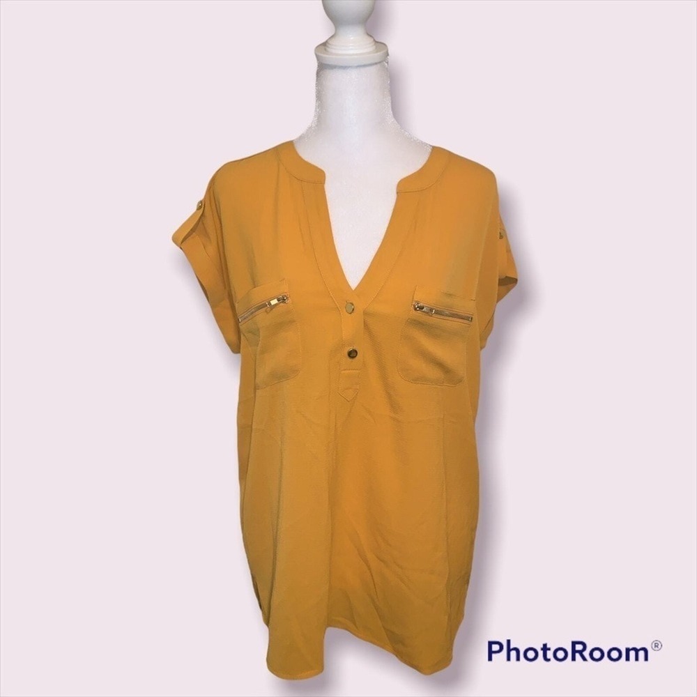 Last Chance Lily White‎ Short Sleeve Blouse Split Neck Zip Pocket Top Size Med